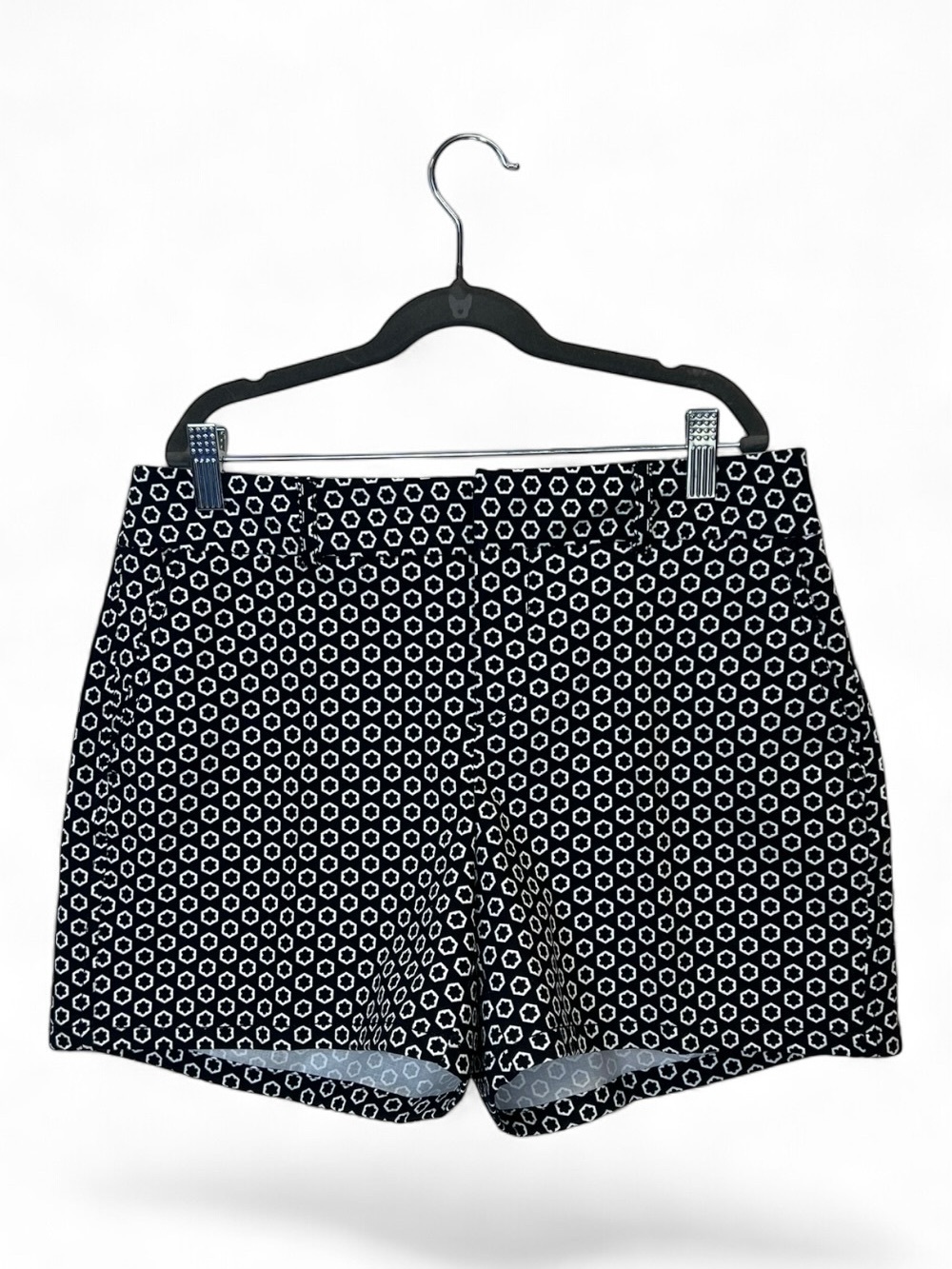 Elle Black and White Geometric Print Shorts